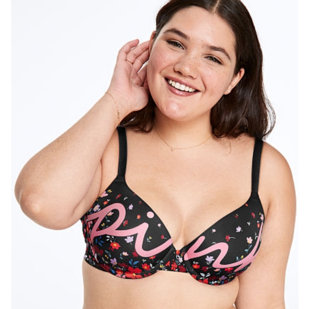 PINK Wear Everywhere Lace push-up bra 34D
